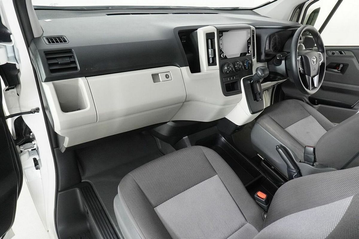 2020 Toyota HiAce LWB GDH300R