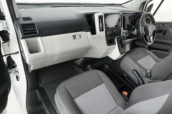 2020 Toyota HiAce LWB GDH300R