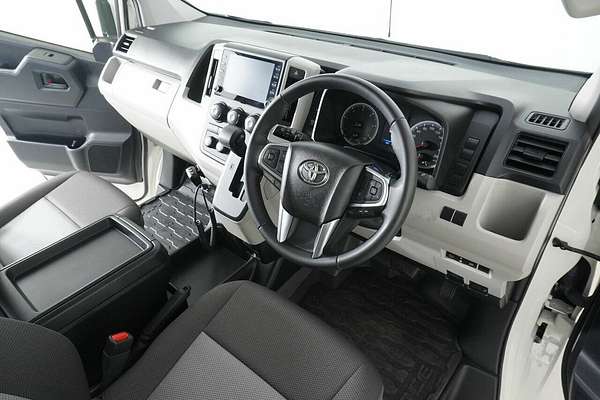 2023 Toyota HiAce Slwb Commuter (12 Seats) GDH322R