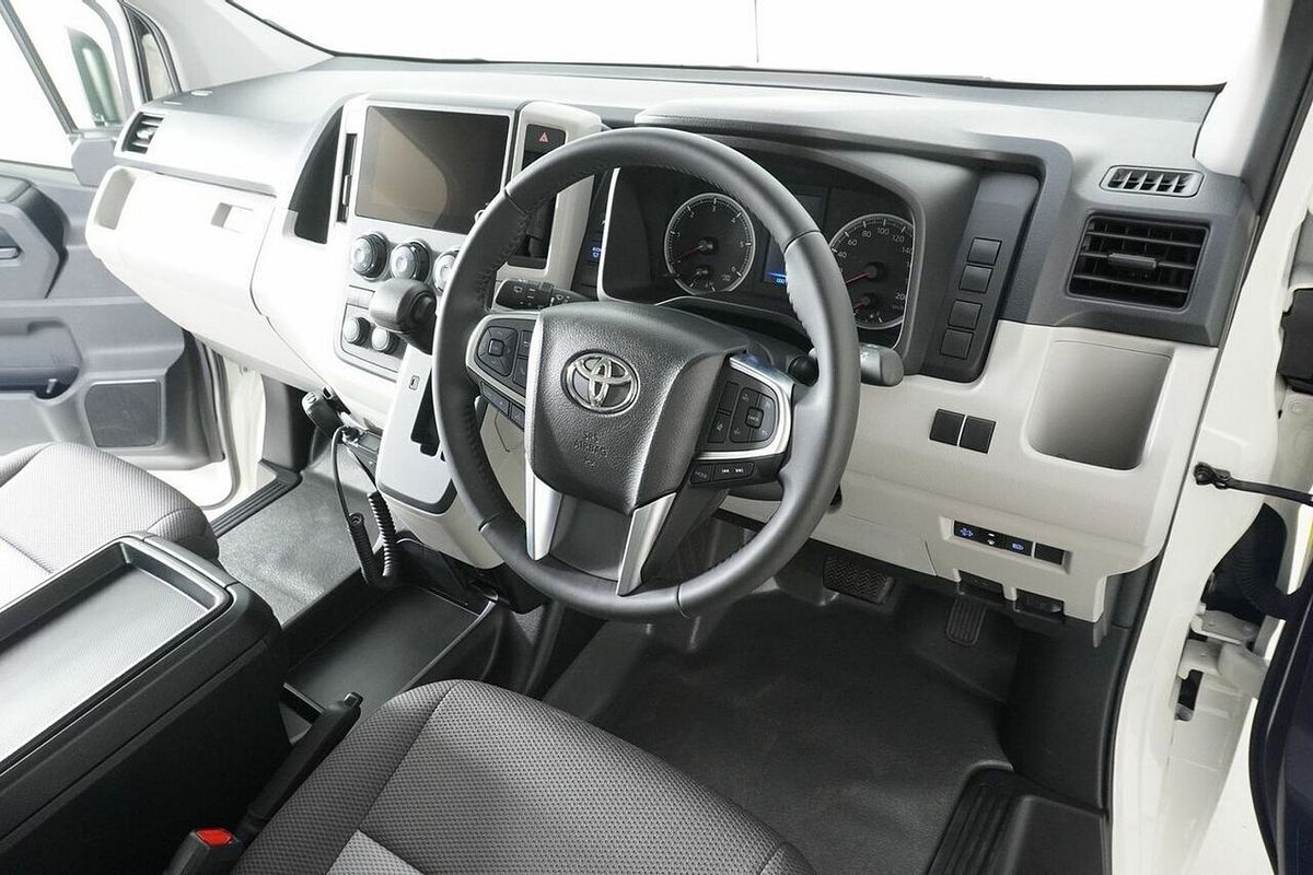 2024 Toyota HiAce Slwb Commuter (12 Seats) GDH322R