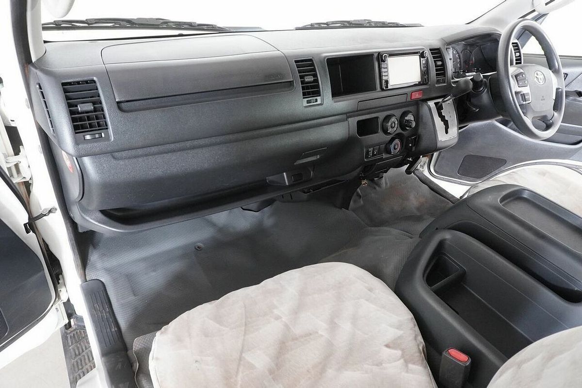 2019 Toyota HiAce Commuter KDH223R MY16