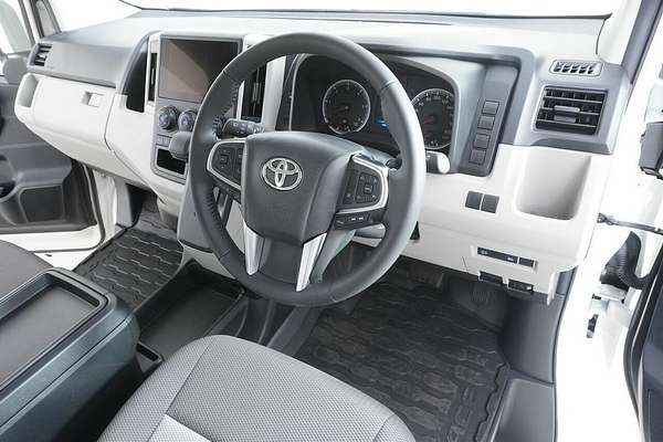 2024 Toyota HiAce LWB GDH300R