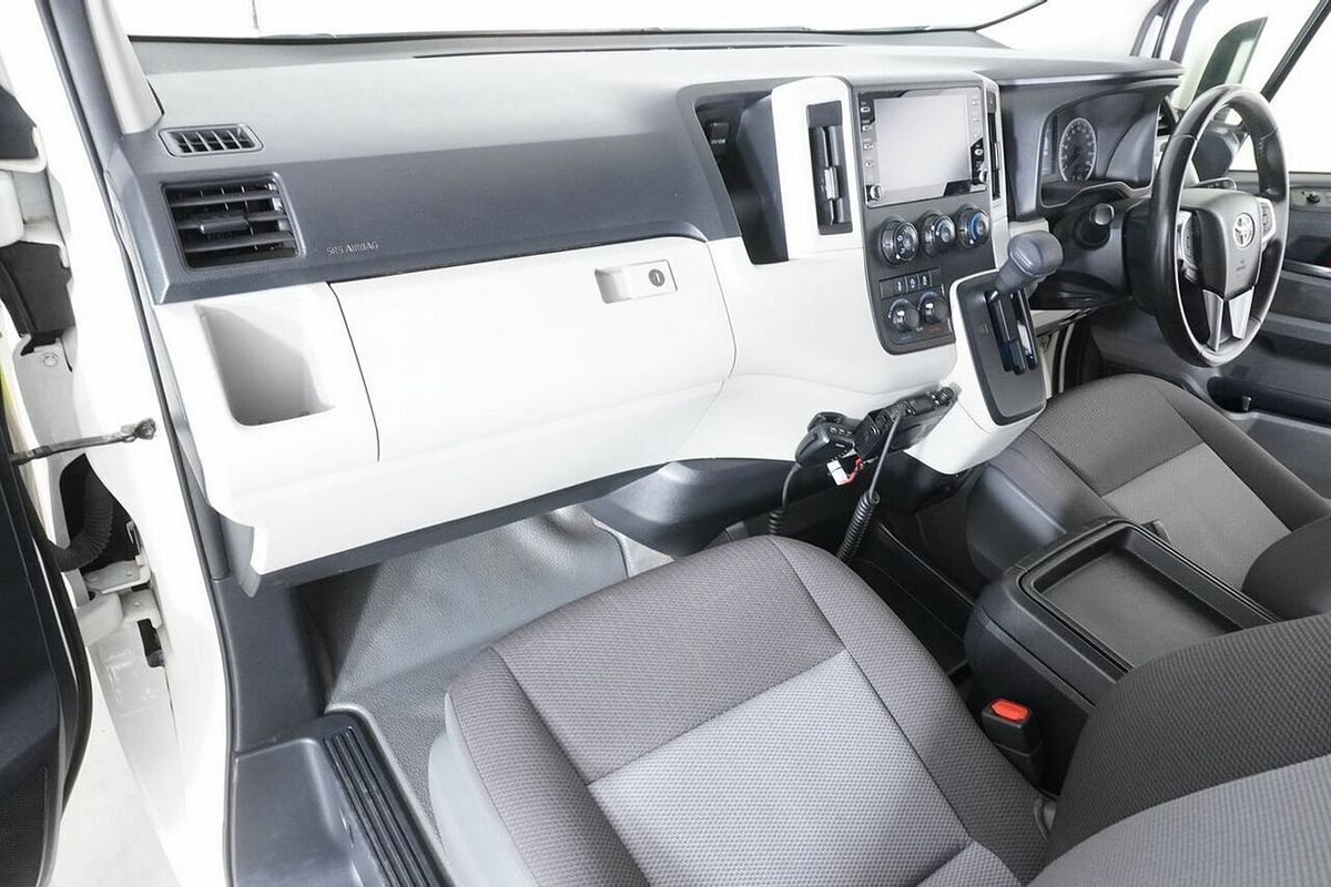 2021 Toyota HiAce Slwb Commuter (12 Seats) GDH322R