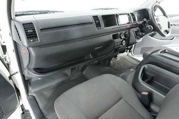 2018 Toyota HiAce SLWB KDH221R MY16