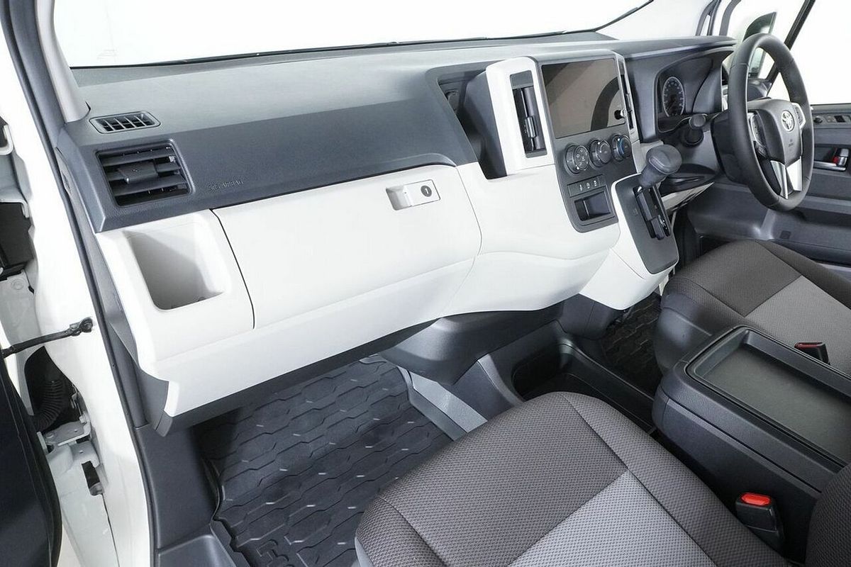 2024 Toyota HiAce LWB GDH300R