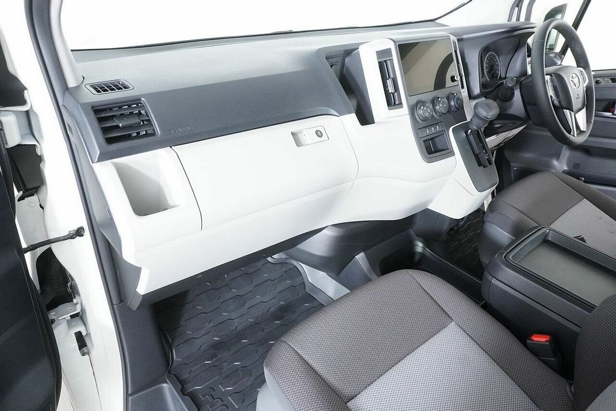 2024 Toyota HiAce LWB GDH300R