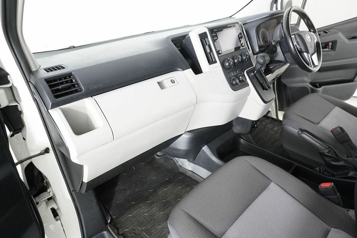 2020 Toyota HiAce Commuter (12 Seats) GDH322R