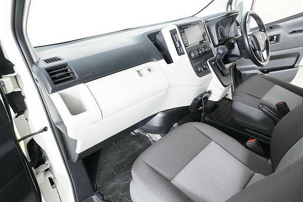 2020 Toyota HiAce Commuter (12 Seats) GDH322R
