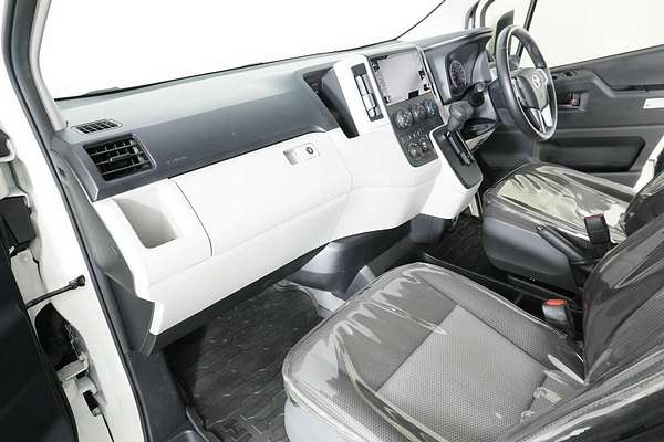 2021 Toyota HiAce Slwb Commuter (12 Seats) GDH322R