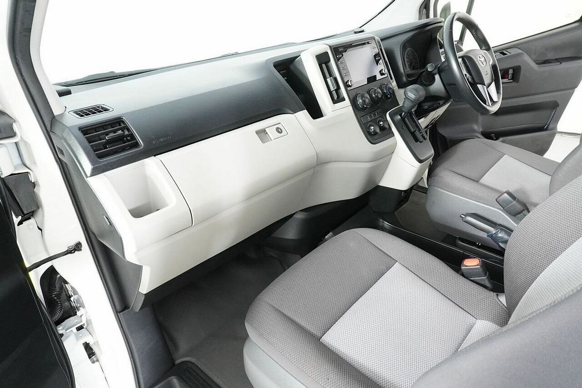 2020 Toyota HiAce Commuter (12 Seats) GDH322R