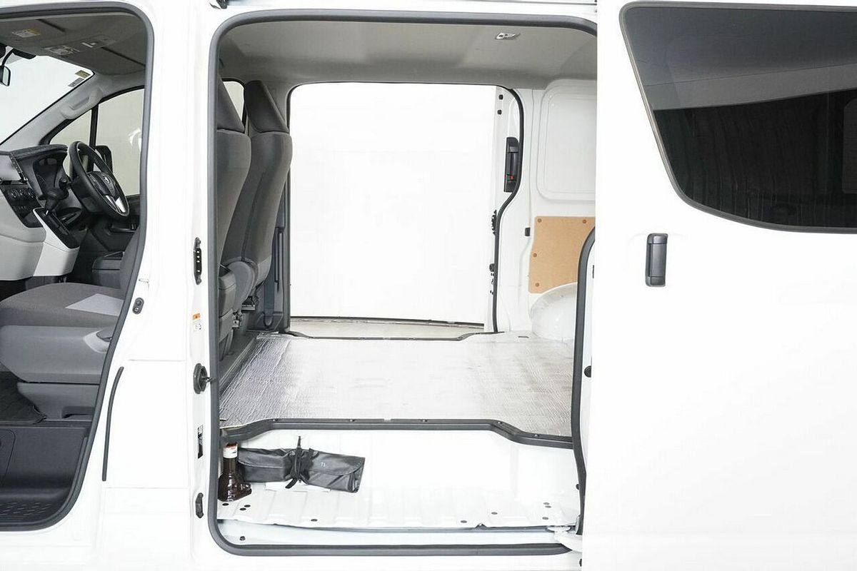 2023 Toyota HiAce LWB GDH300R