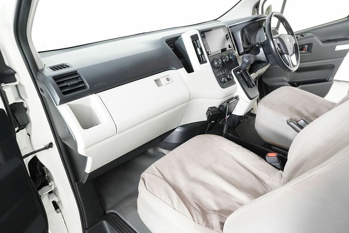 2020 Toyota HiAce Commuter (12 Seats) GDH322R