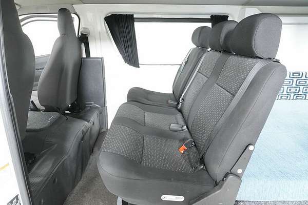 2015 Toyota HiAce LWB TRH201R MY15