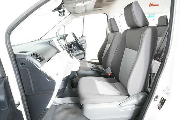 2020 Toyota HiAce Commuter (12 Seats) GDH322R
