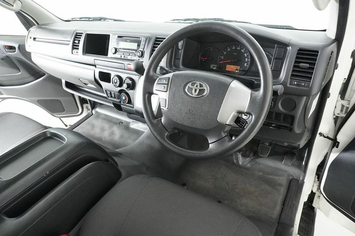 2016 Toyota HiAce Commuter KDH223R MY16