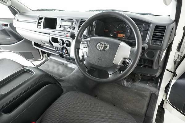 2016 Toyota HiAce Commuter KDH223R MY16