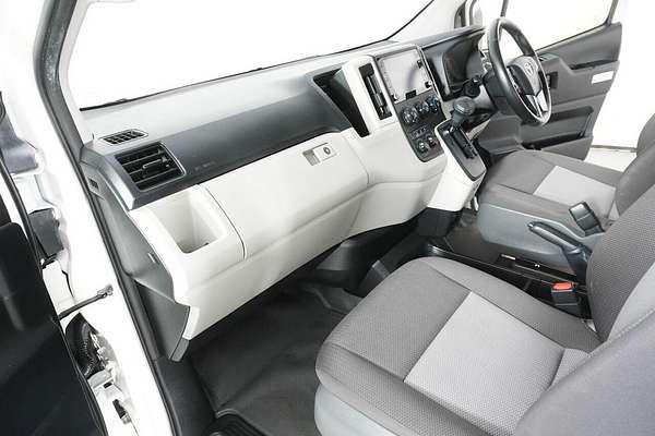 2021 Toyota HiAce Slwb Commuter (12 Seats) GDH322R