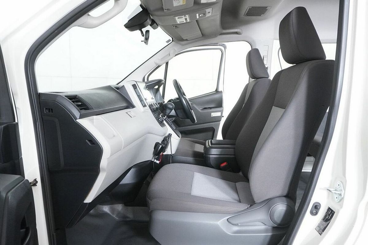 2021 Toyota HiAce Slwb Commuter (12 Seats) GDH322R