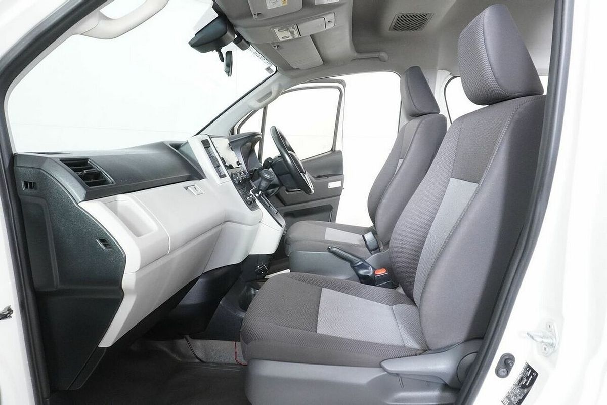 2020 Toyota HiAce Commuter (12 Seats) GDH322R