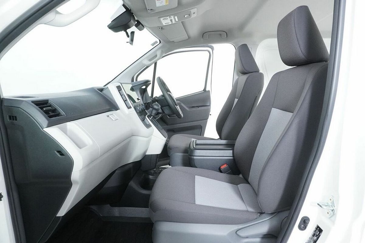 2024 Toyota HiAce LWB GDH300R