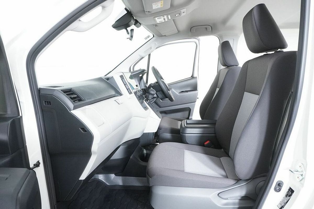 2024 Toyota HiAce LWB GDH300R