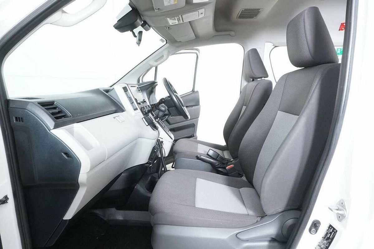 2019 Toyota HiAce Commuter (12 Seats) GDH322R