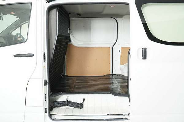 2021 Toyota HiAce LWB GDH300R