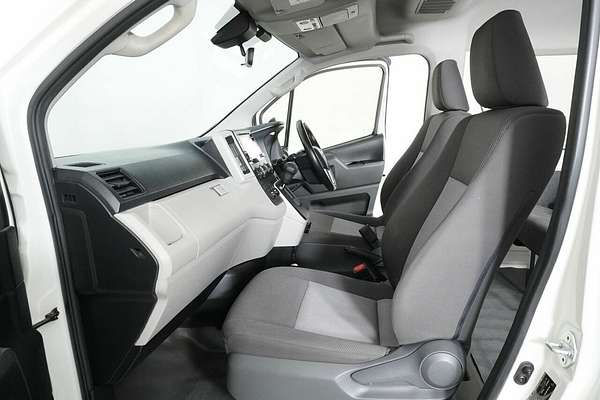 2019 Toyota HiAce Commuter (12 Seats) GDH322R