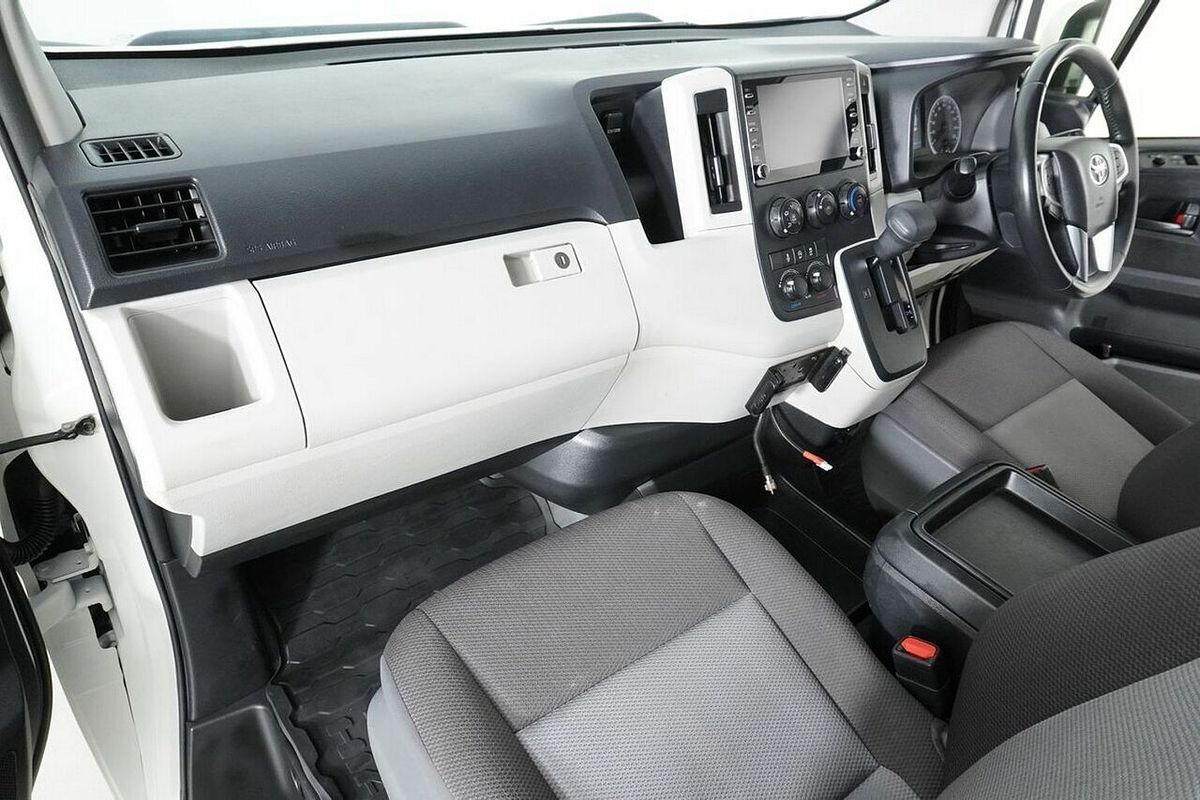 2021 Toyota HiAce Slwb Commuter (12 Seats) GDH322R