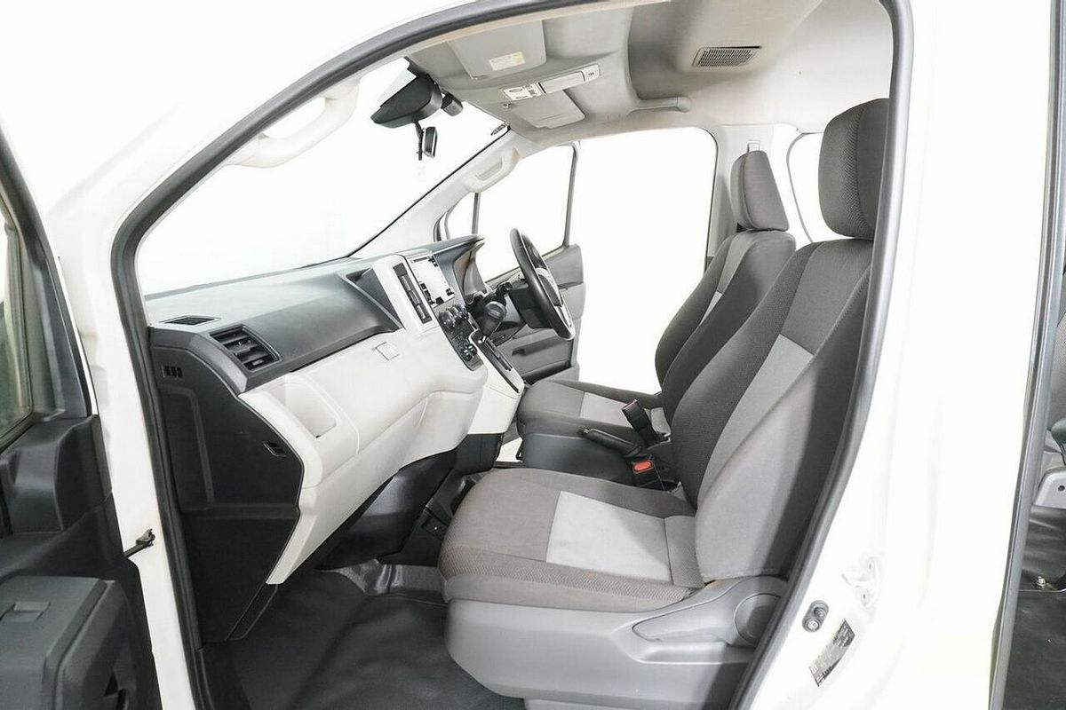 2020 Toyota HiAce Commuter (12 Seats) GDH322R