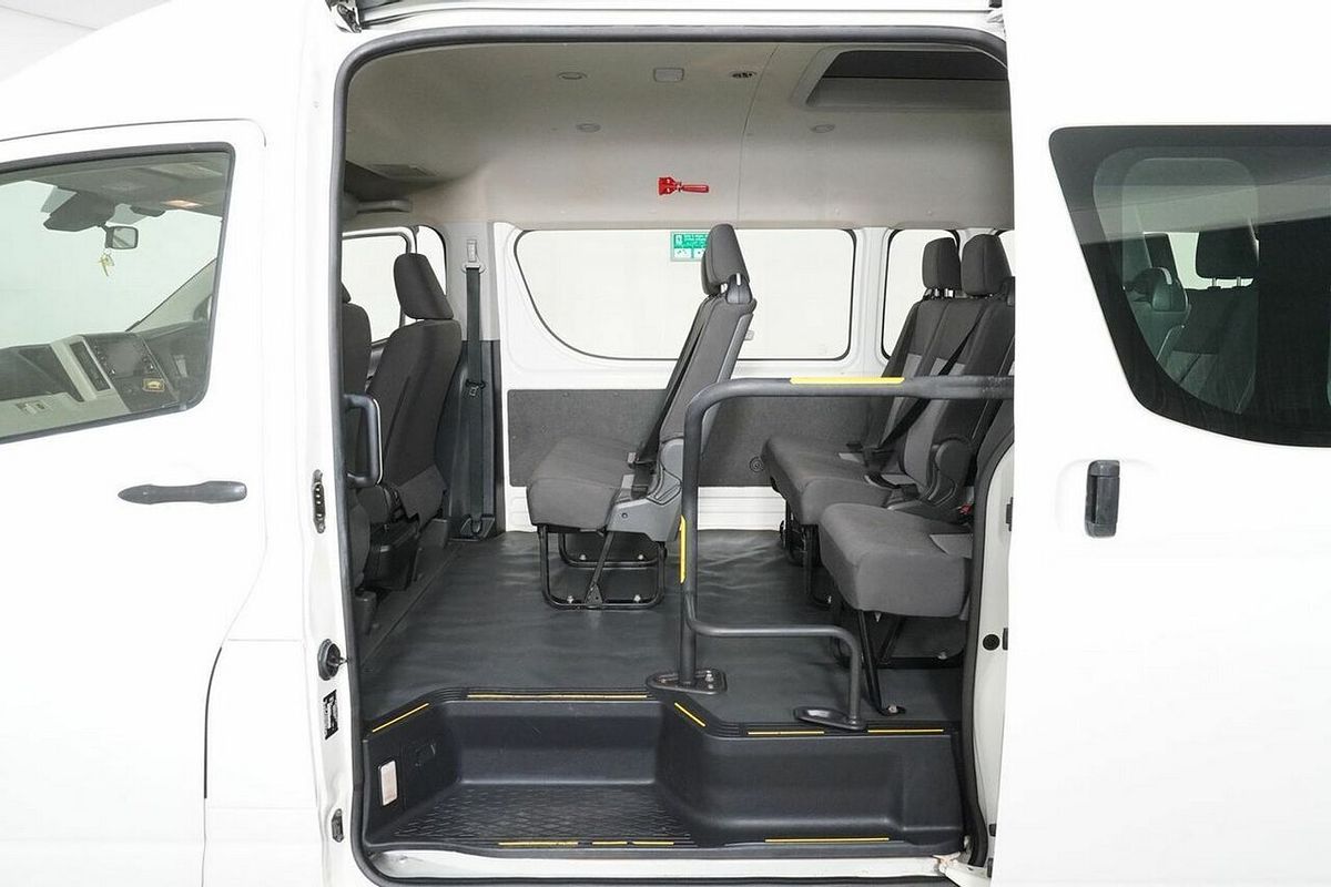 2020 Toyota HiAce Commuter (12 Seats) GDH322R