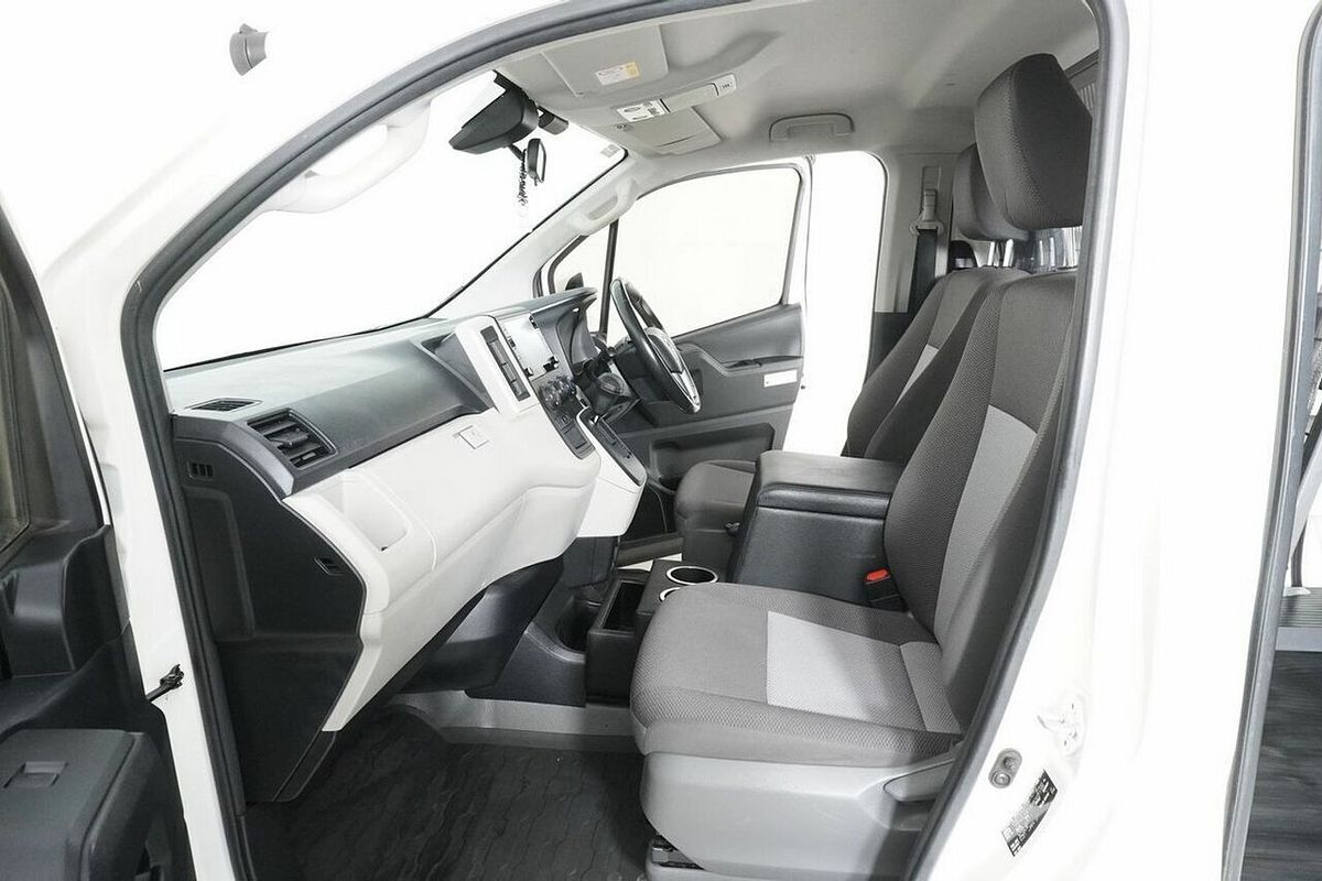 2021 Toyota HiAce LWB GDH300R