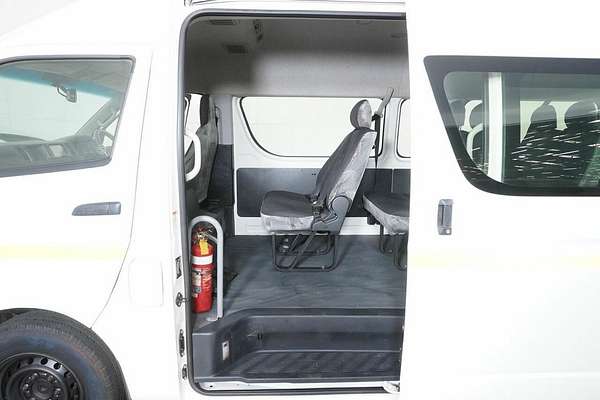 2018 Toyota HiAce Commuter (12 Seats) KDH223R MY16