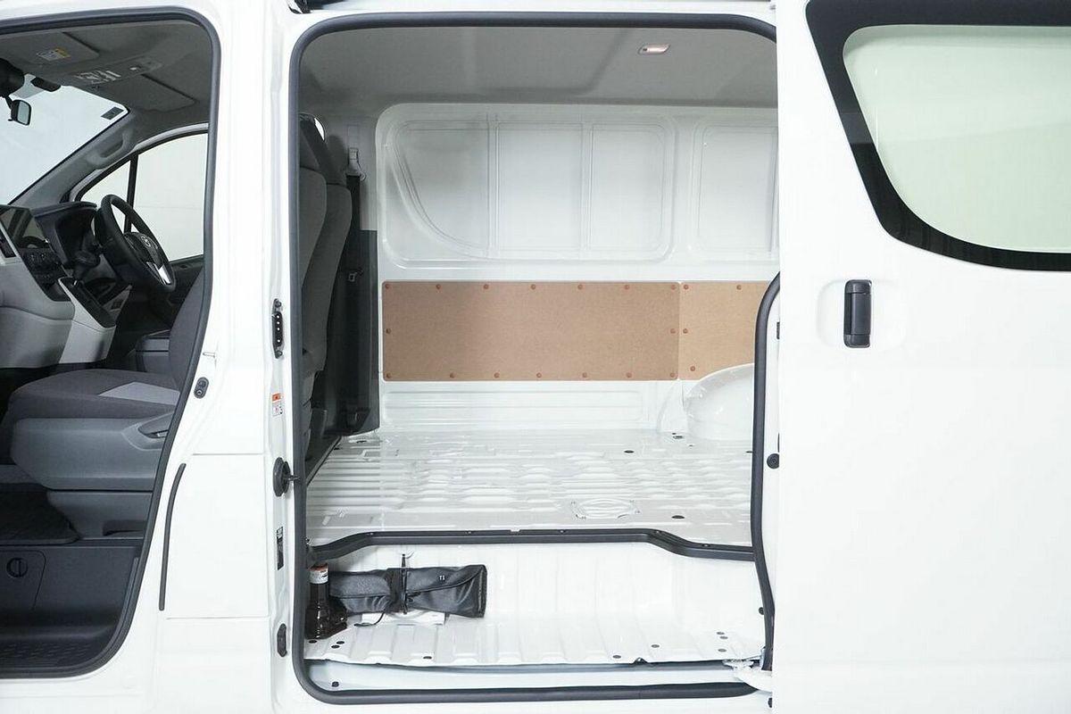 2024 Toyota HiAce LWB GDH300R