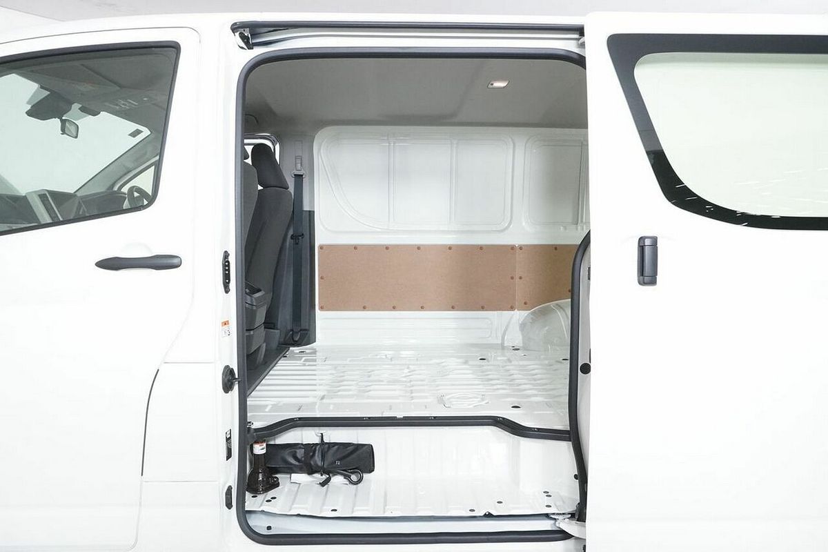 2024 Toyota HiAce LWB GDH300R