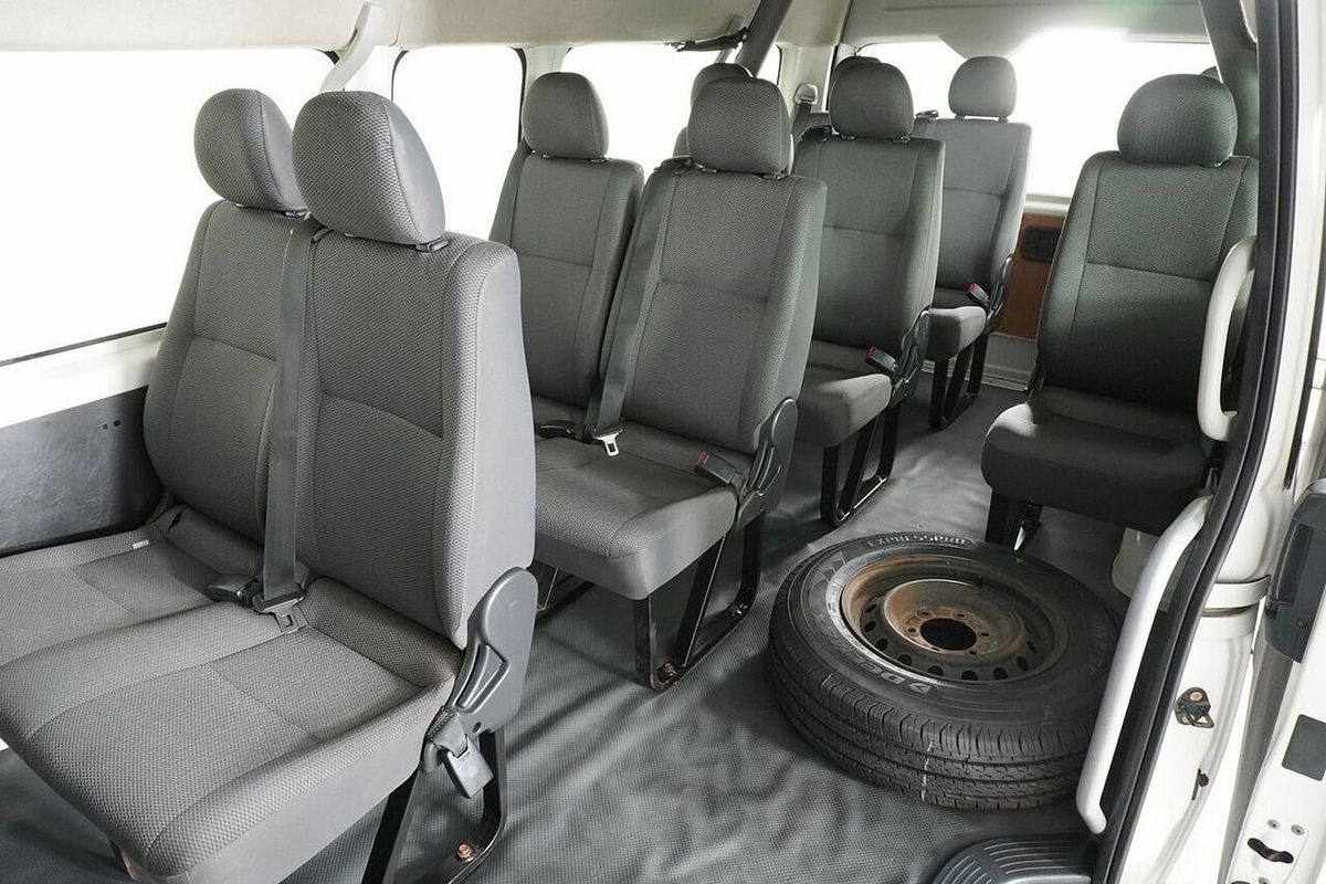 2019 Toyota HiAce Commuter KDH223R MY16