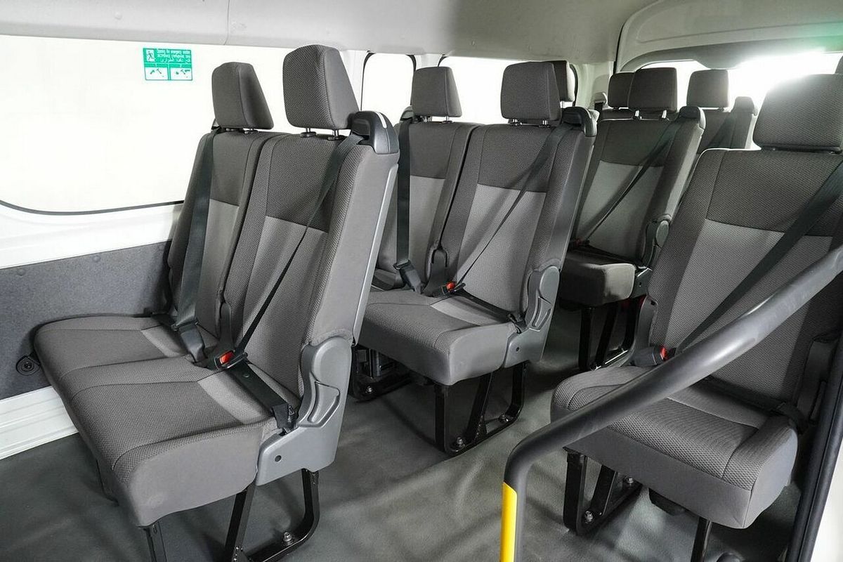 2021 Toyota HiAce Slwb Commuter (12 Seats) GDH322R