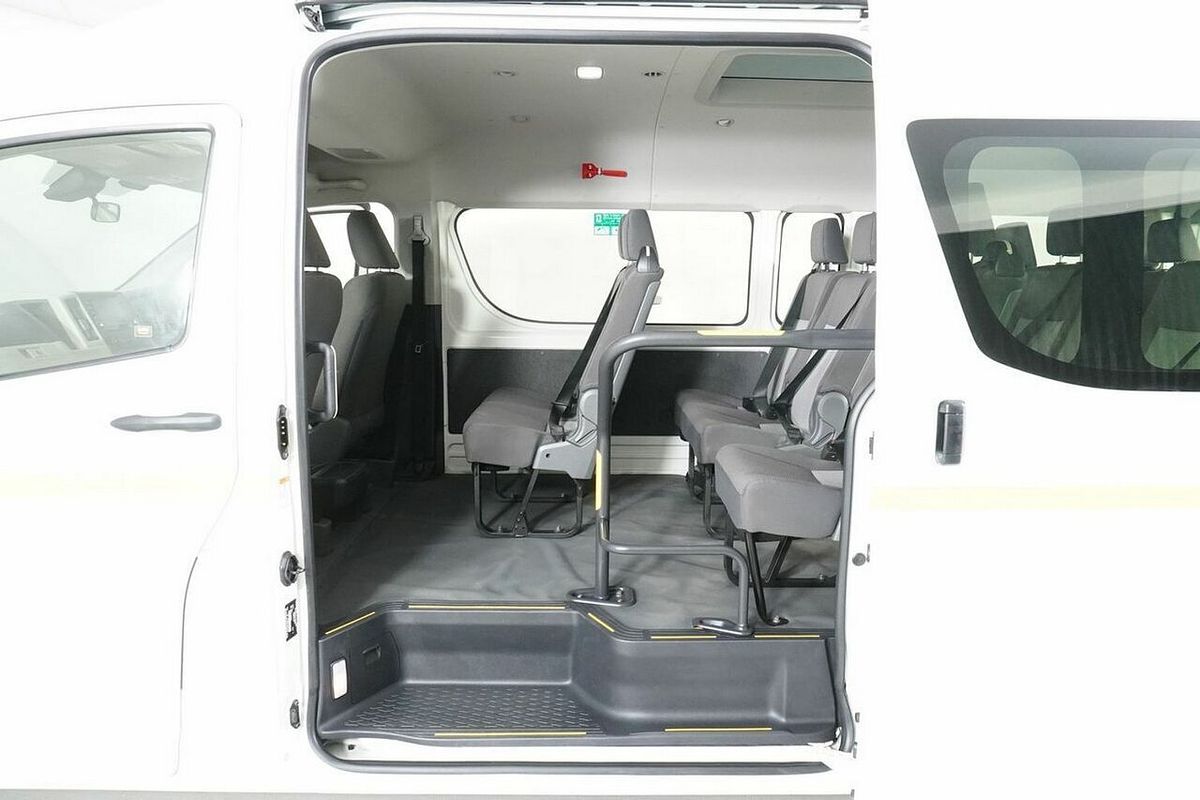 2020 Toyota HiAce Commuter (12 Seats) GDH322R