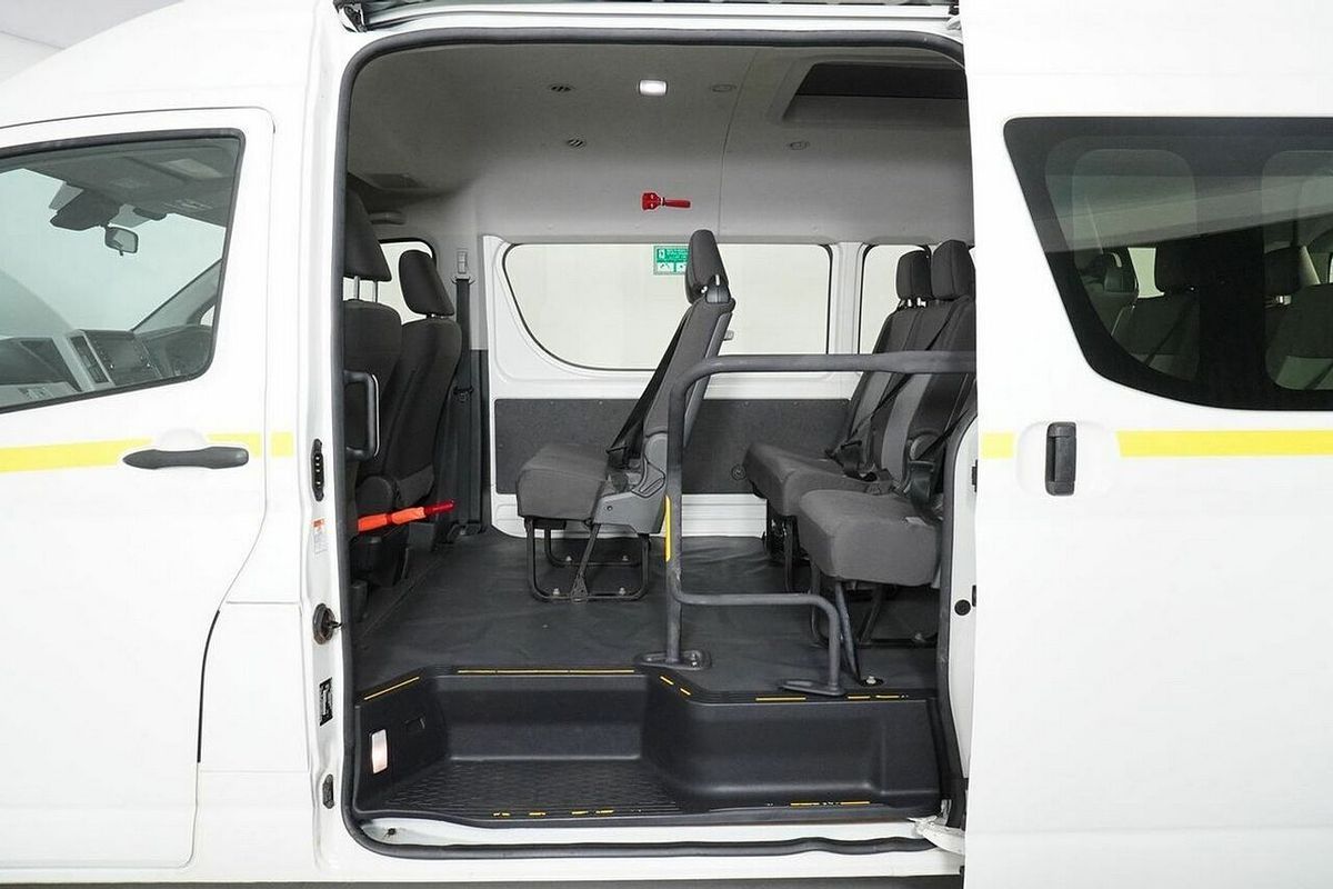 2019 Toyota HiAce Commuter (12 Seats) GDH322R