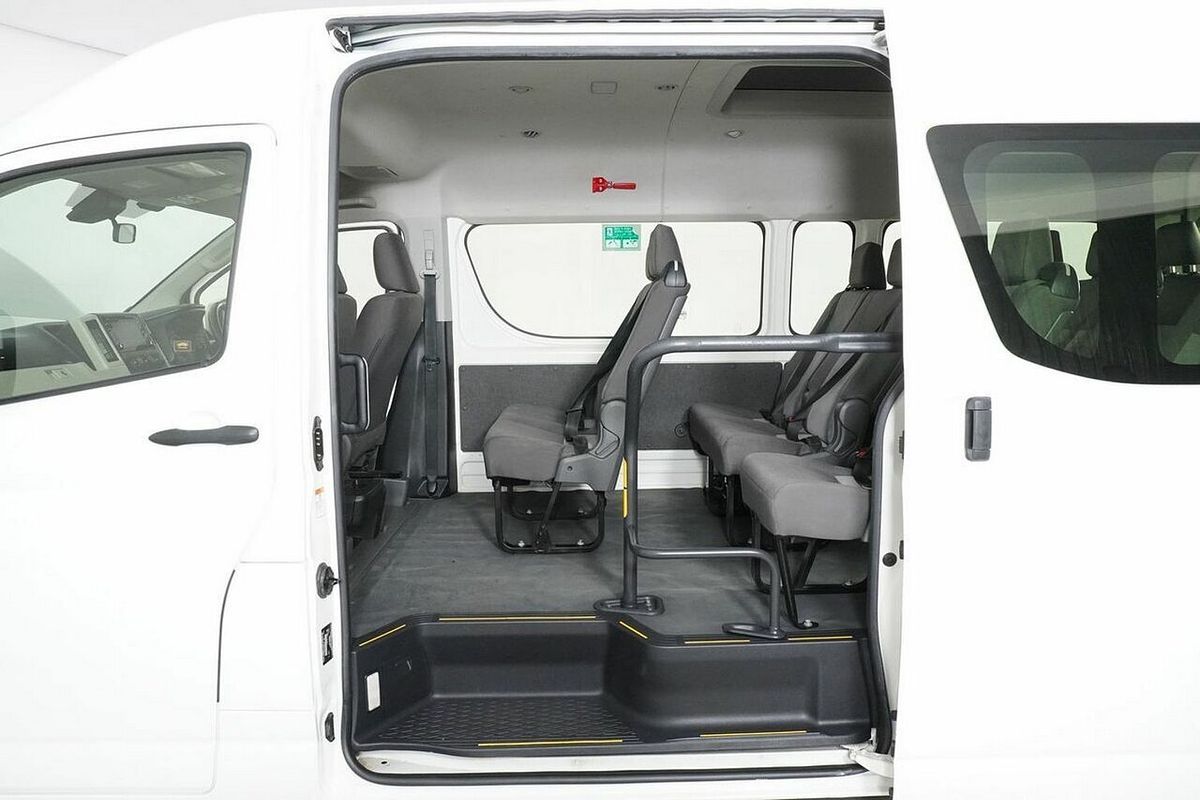 2019 Toyota HiAce Commuter (12 Seats) GDH322R