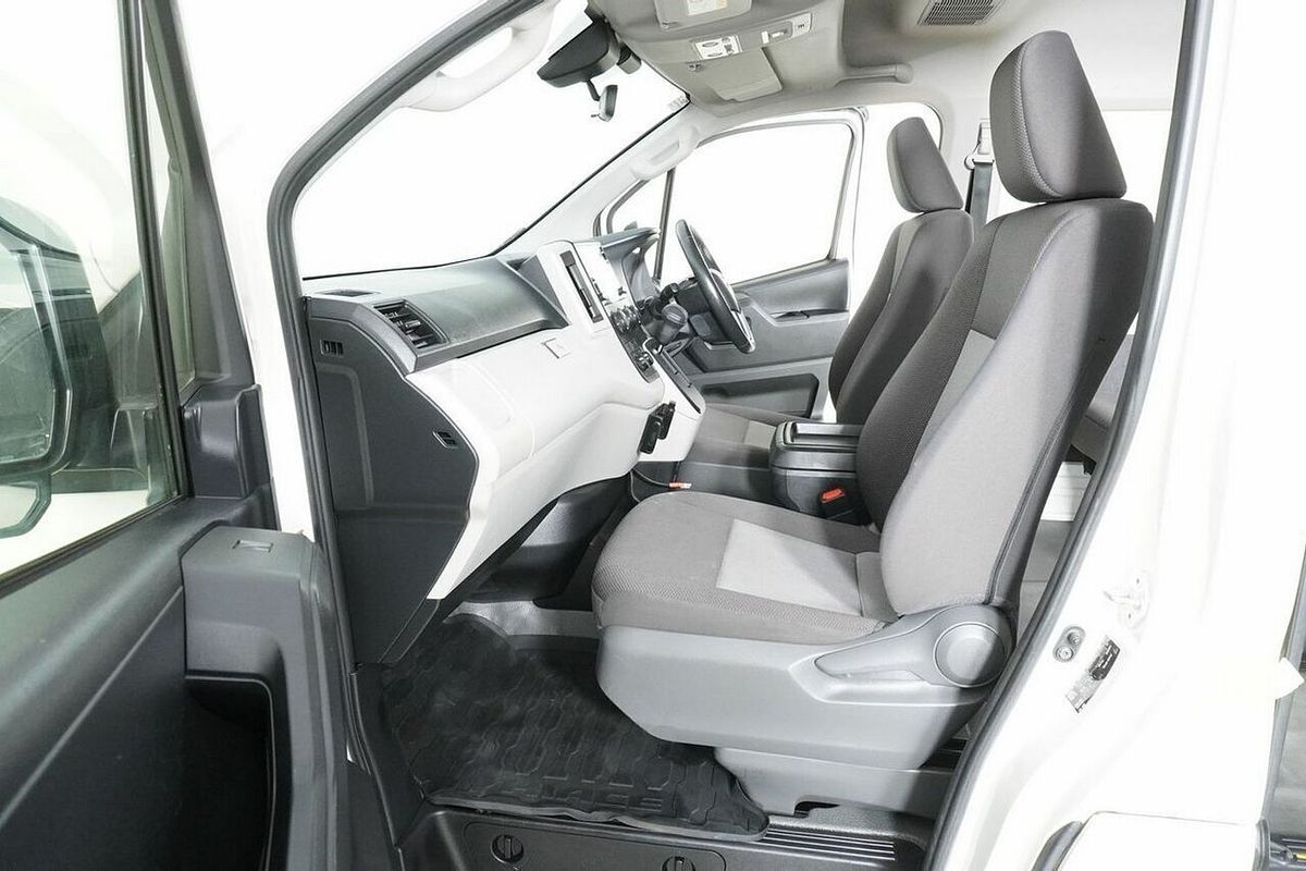 2021 Toyota HiAce Slwb Commuter (12 Seats) GDH322R