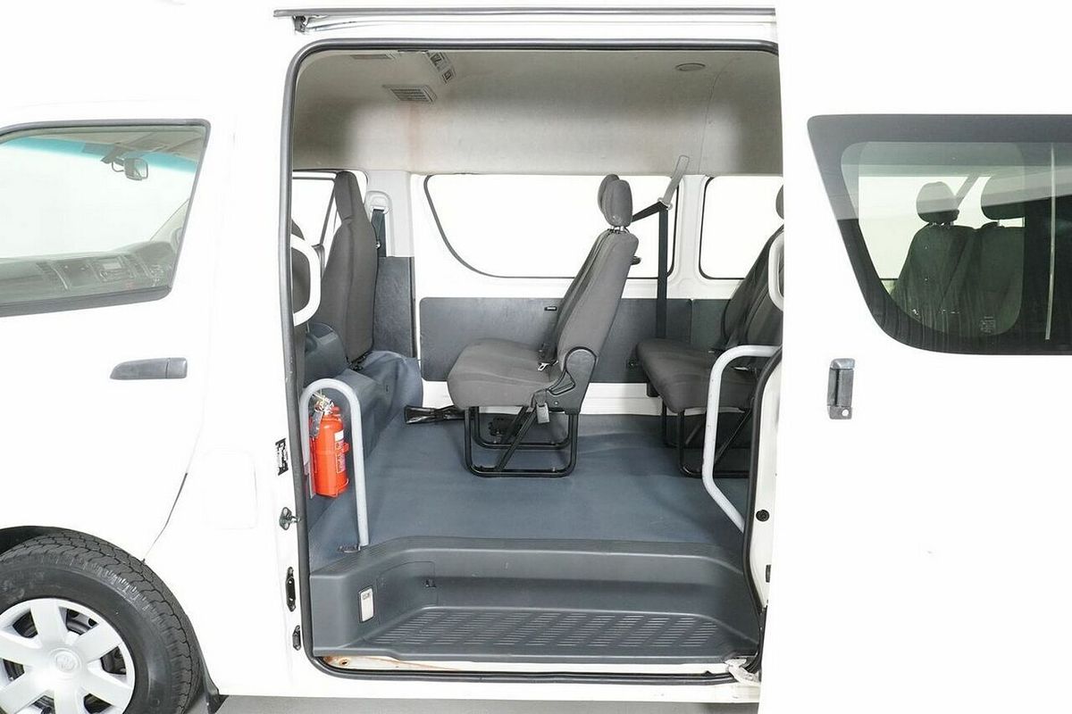 2017 Toyota HiAce Commuter KDH223R MY16