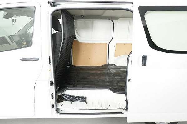 2021 Toyota HiAce LWB GDH300R
