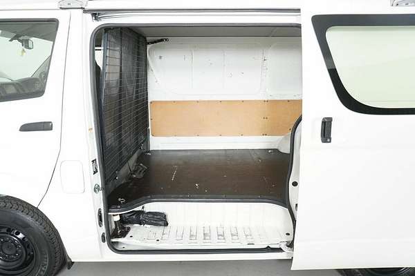2018 Toyota HiAce LWB KDH201R MY16