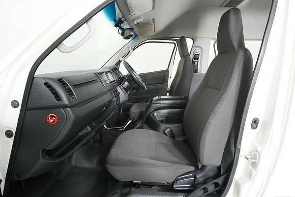 2019 Toyota HiAce Commuter KDH223R MY16