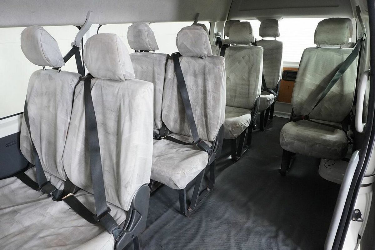 2019 Toyota HiAce Commuter KDH223R MY16