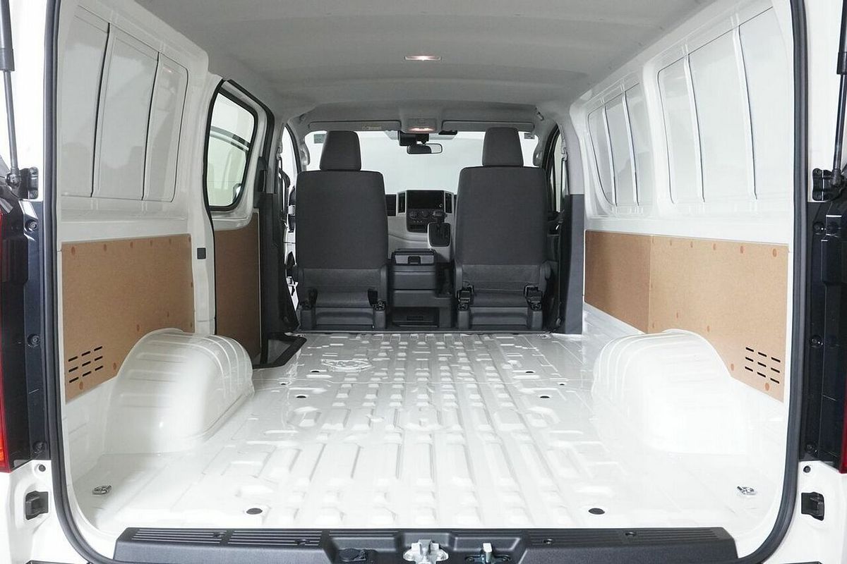 2024 Toyota HiAce LWB GDH300R