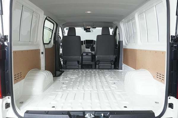 2024 Toyota HiAce LWB GDH300R