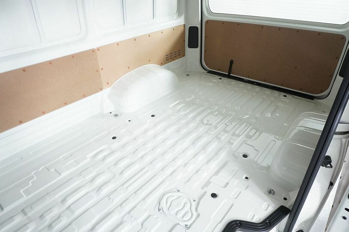 2024 Toyota HiAce LWB GDH300R