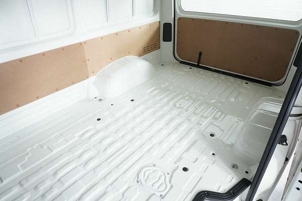 2024 Toyota HiAce LWB GDH300R
